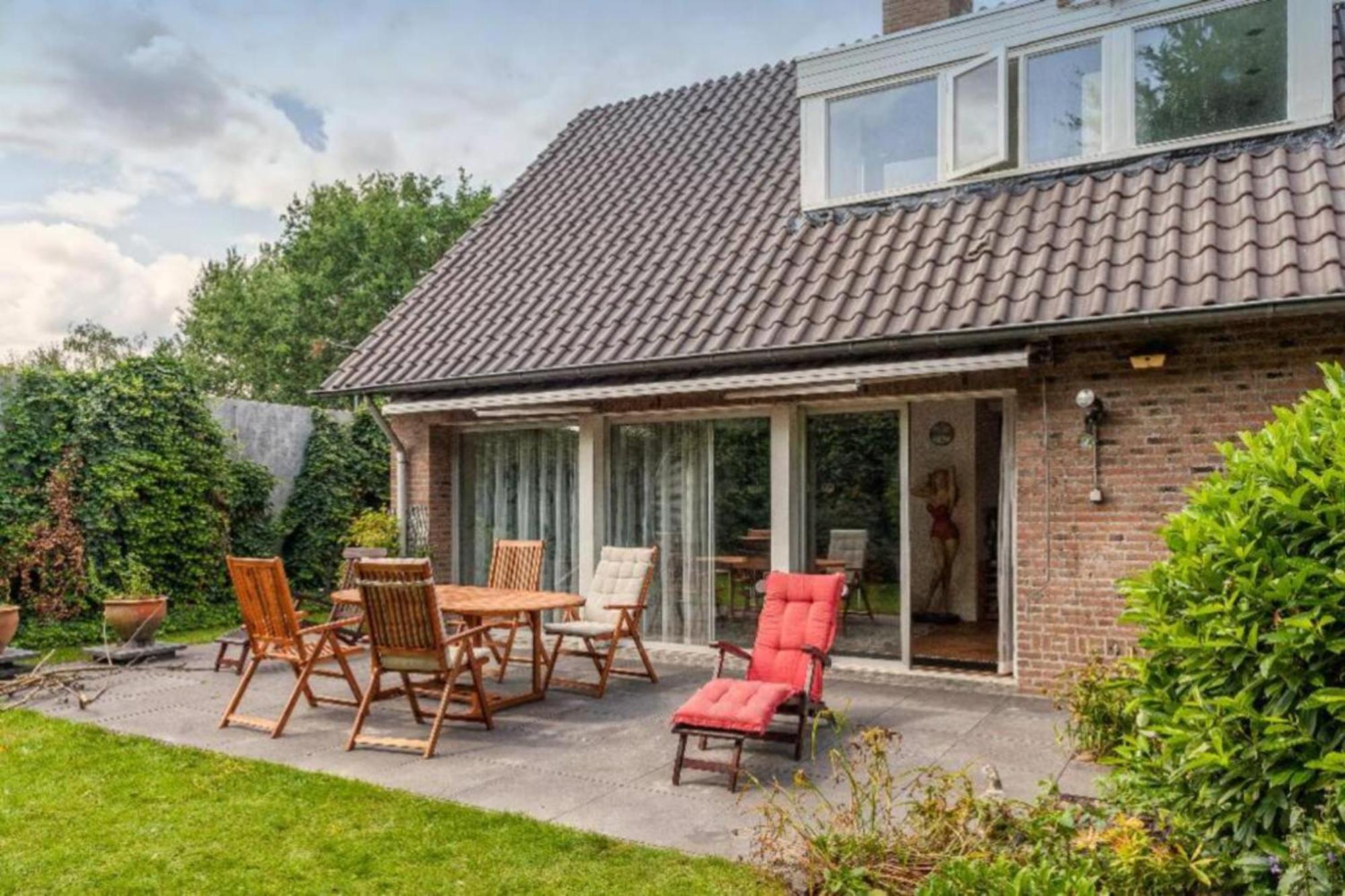 Ground Floor And Twin Bedroom In Luxurious Villa With Beautiful Garden Very Near Tue And Centre Eindhoven Luaran gambar