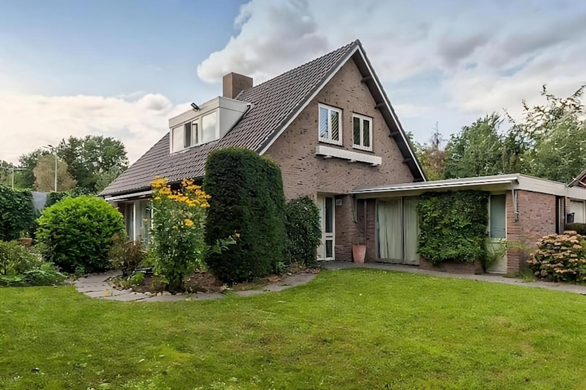 Ground Floor And Twin Bedroom In Luxurious Villa With Beautiful Garden Very Near Tue And Centre Eindhoven Luaran gambar